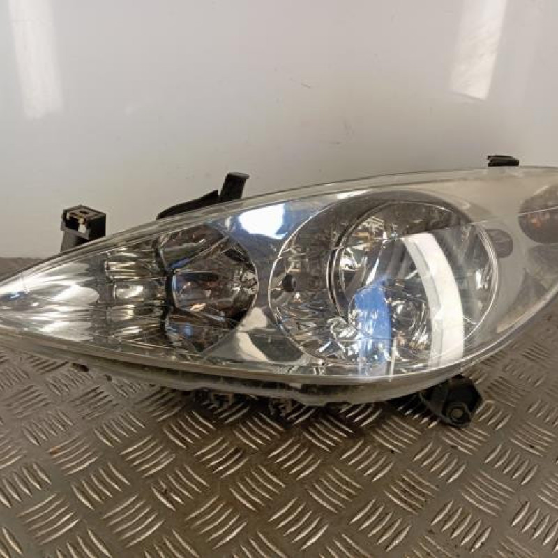 Optique avant principal gauche (feux)(phare) PEUGEOT 307