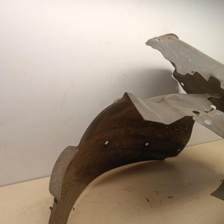 Pare boue avant droit RENAULT SCENIC 2