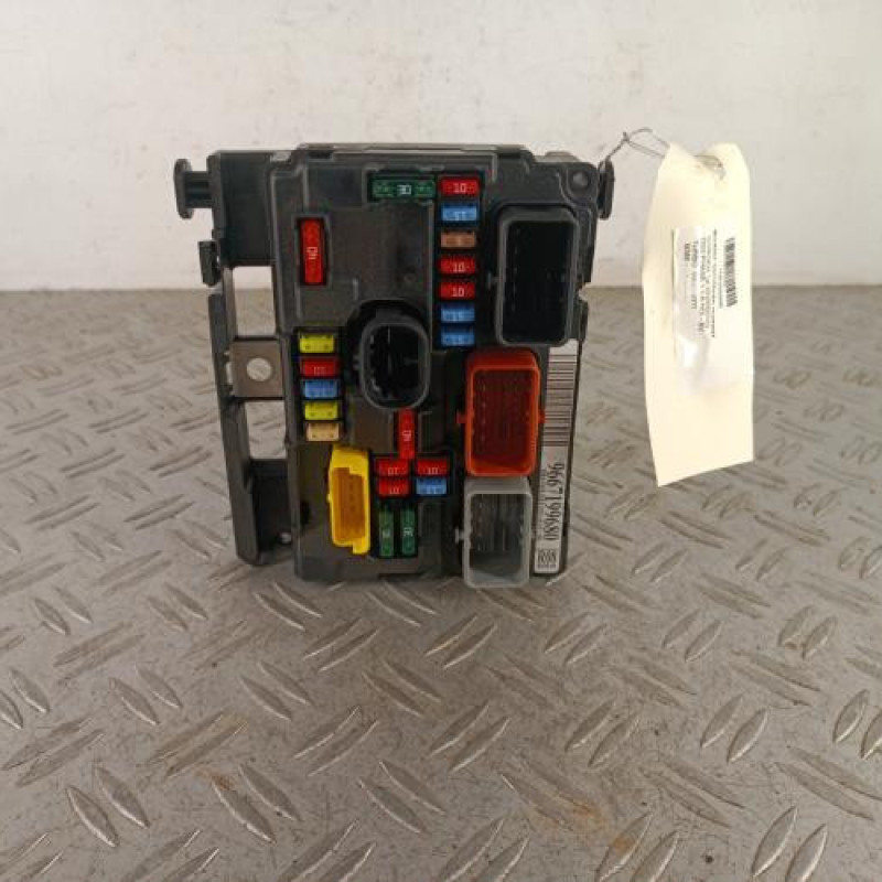 Boitier servitude moteur (BSM) CITROEN DS3