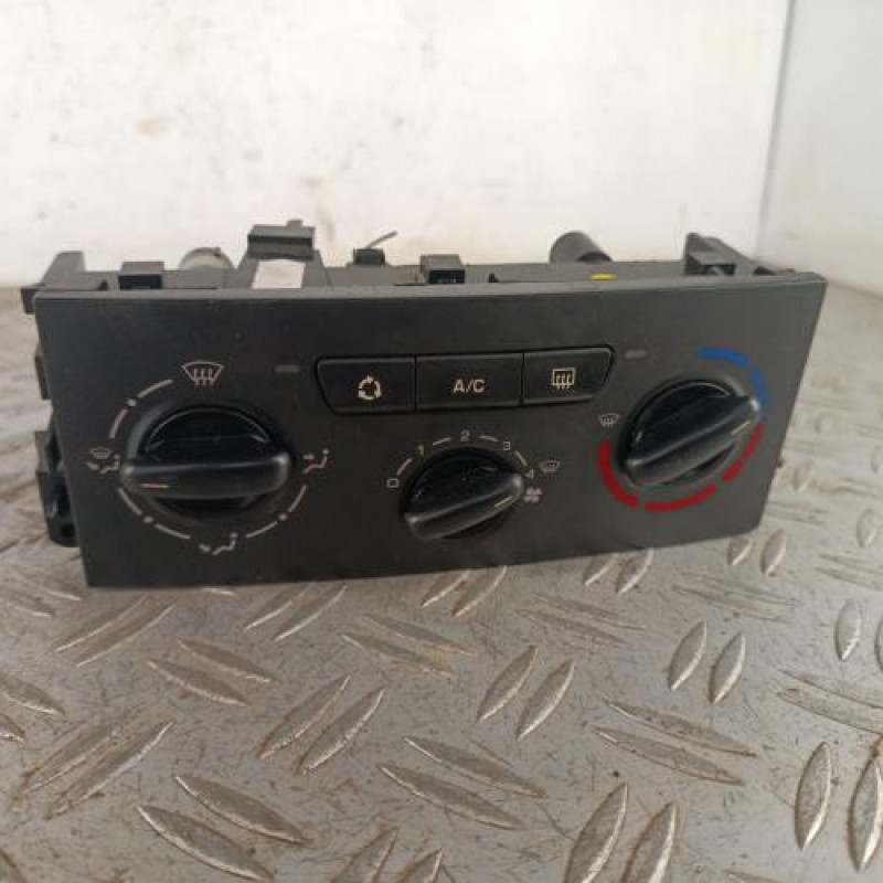 Commande chauffage PEUGEOT 207 Commande chauffage PEUGEOT 207