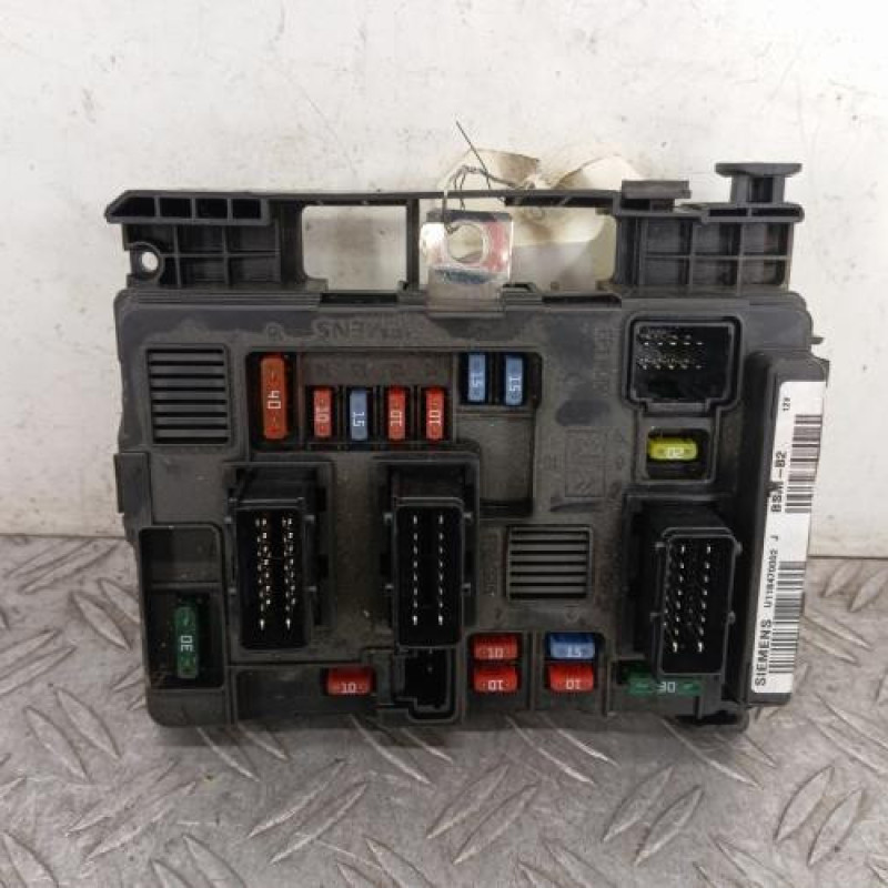 Boitier servitude moteur (BSM) PEUGEOT 206
