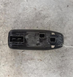 Interrupteur de leve vitre avant gauche PEUGEOT 2008 1