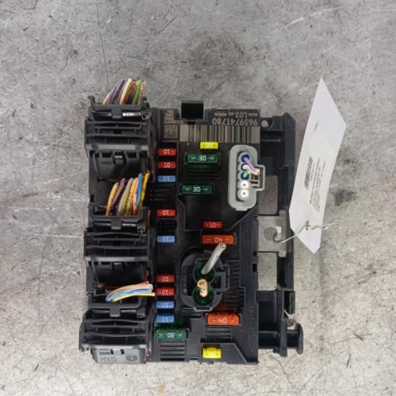 Boitier servitude moteur (BSM) CITROEN C3 PLURIEL Boitier servitude moteur (BSM) CITROEN C3 PLURIEL