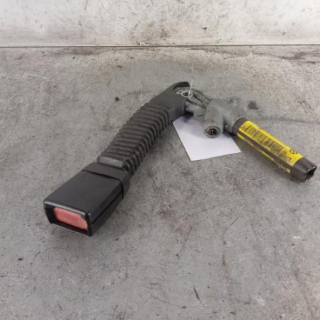 Attache ceinture avant gauche BMW X3 E83