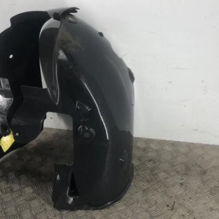 Pare boue avant gauche RENAULT SCENIC 2