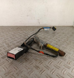 Attache ceinture avant droit RENAULT KANGOO 1 Photo n°1