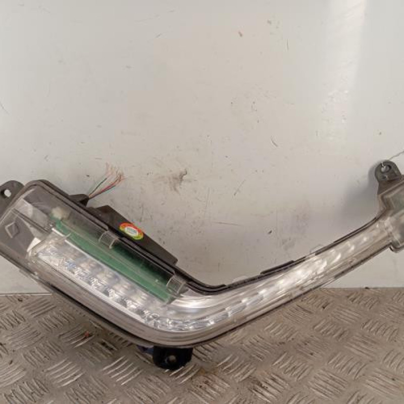 Feu diurne avant droit PEUGEOT 308 1 SW