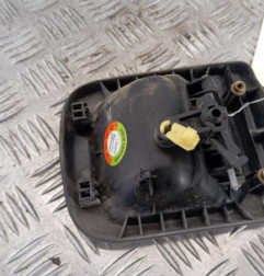 Poignee porte avant droit RENAULT MASTER 2