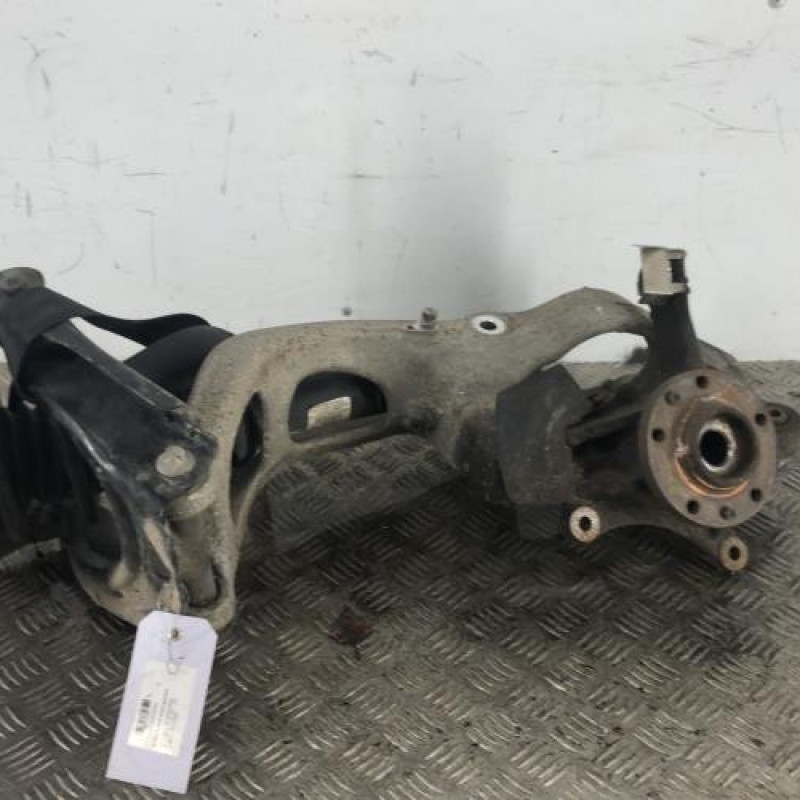 Support pivot avant gauche PEUGEOT 407 Support pivot avant gauche PEUGEOT 407