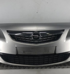 Pare choc avant OPEL ASTRA J Photo n°1