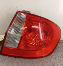 Feu arriere principal droit (feux) HYUNDAI GETZ Photo n°1