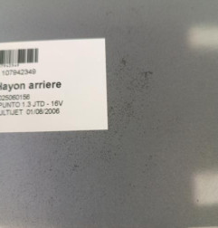 Malle/Hayon arriere FIAT GRANDE PUNTO Photo n°5