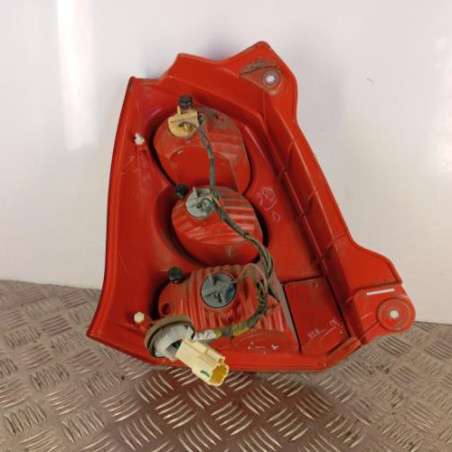 Feu arriere principal droit (feux) SUZUKI ALTO 3