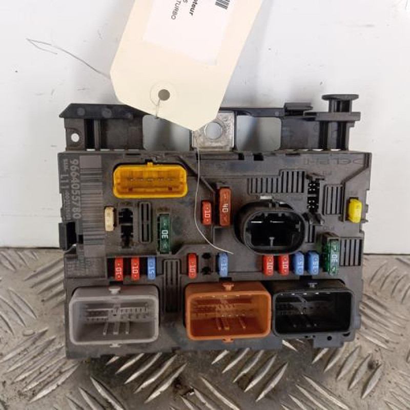 Boitier servitude moteur (BSM) PEUGEOT 207