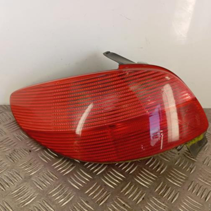 Feu arriere principal gauche (feux) PEUGEOT 206