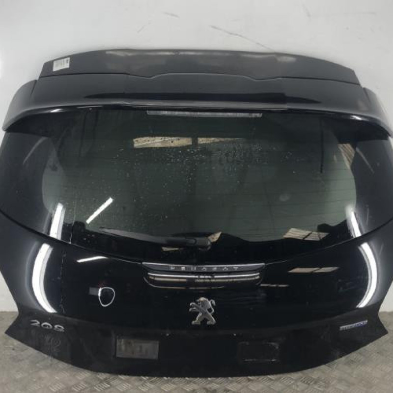 Malle/Hayon arriere PEUGEOT 208 1