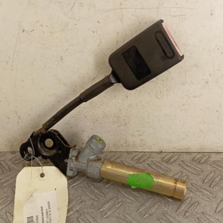 Attache ceinture avant droit PEUGEOT 306