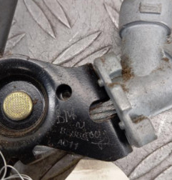 Attache ceinture avant droit PEUGEOT 306 Photo n°3