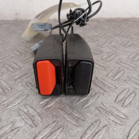 Attache ceinture arriere droit RENAULT GRAND SCENIC 4 Photo n°1