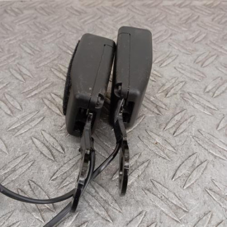 Attache ceinture arriere droit RENAULT GRAND SCENIC 4