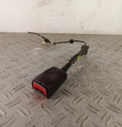 Attache ceinture avant gauche VOLKSWAGEN GOLF 6