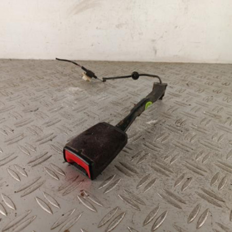 Attache ceinture avant gauche VOLKSWAGEN GOLF 6