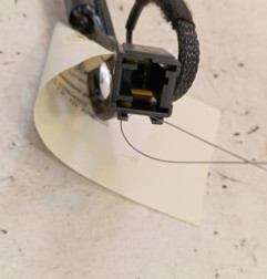 Attache ceinture avant droit OPEL CORSA F Photo n°3