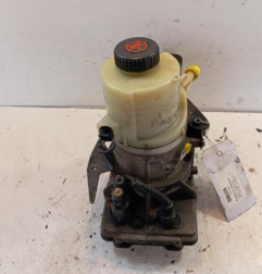 Pompe de direction RENAULT TRAFIC 3 COURT Photo n°1