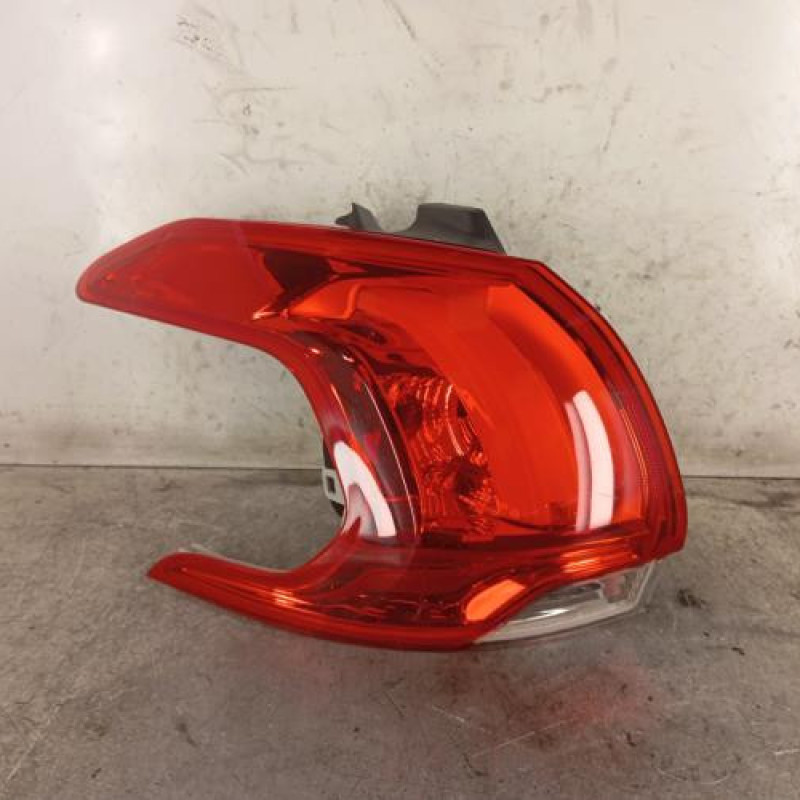 Feu arriere principal gauche (feux) PEUGEOT 2008 1