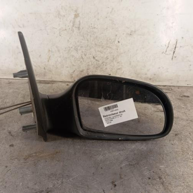 Retroviseur droit CITROEN SAXO
