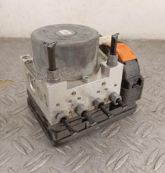 Bloc ABS (freins anti-blocage) PEUGEOT 2008 2