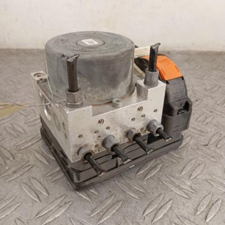 Bloc ABS (freins anti-blocage) PEUGEOT 2008 2