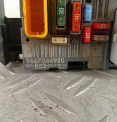 Boitier servitude moteur (BSM) PEUGEOT 3008 1