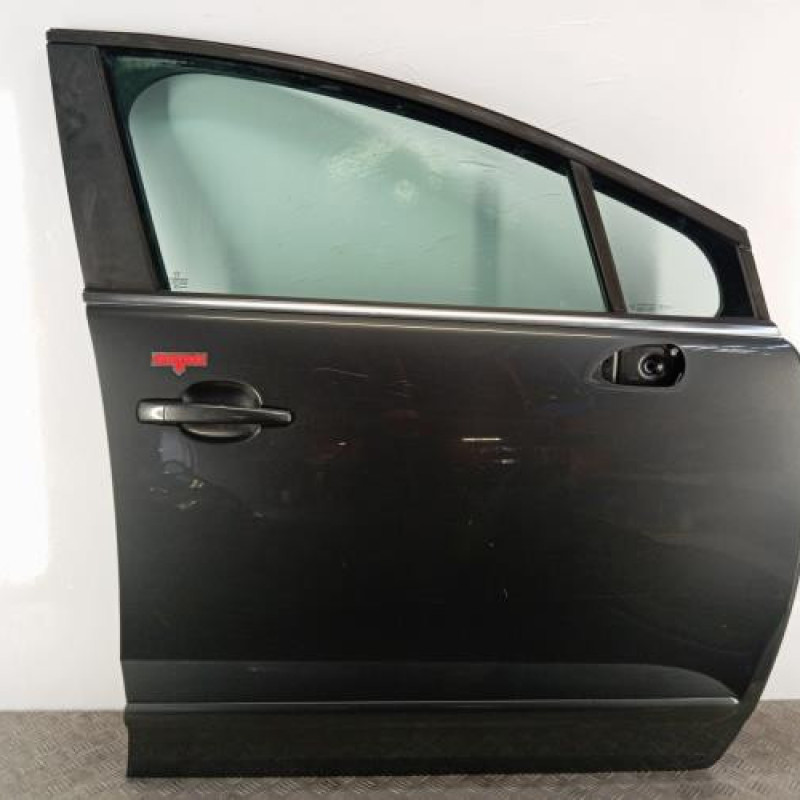 Porte avant droit PEUGEOT 5008 1
