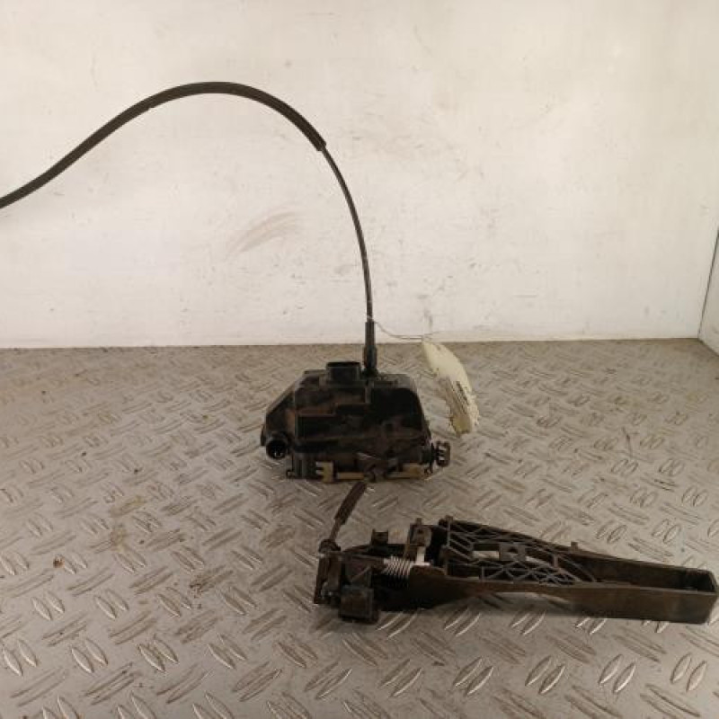 Serrure avant droit PEUGEOT 307