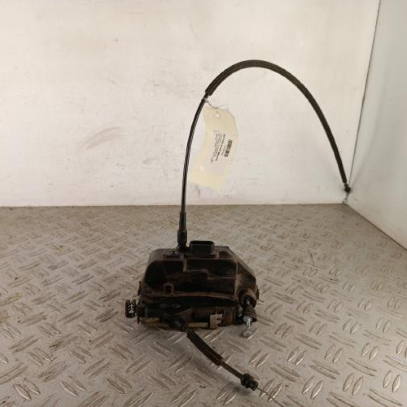 Serrure avant gauche PEUGEOT 307