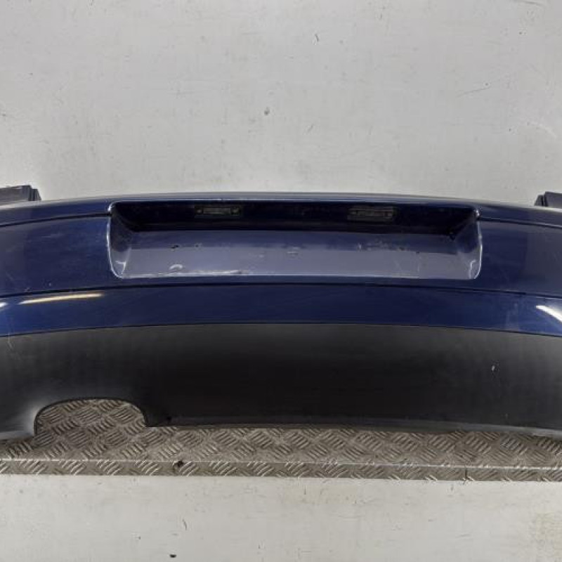Pare choc arriere VOLKSWAGEN POLO 4