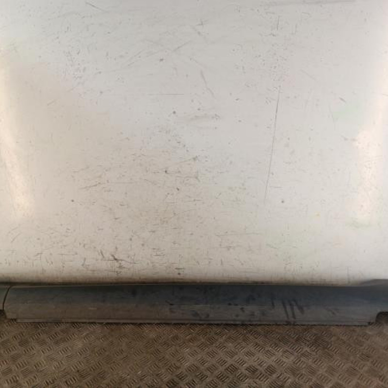 Bas de caisse gauche PEUGEOT 2008 1