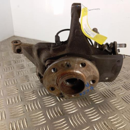 Moyeu avant gauche NISSAN PRIMASTAR 2
