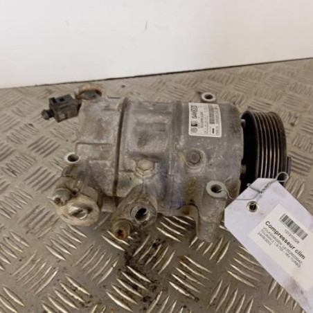 Compresseur clim VOLKSWAGEN TOURAN 2 Photo n°1