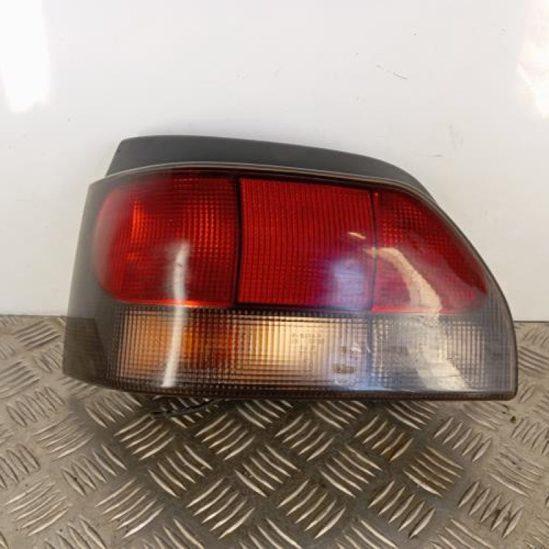 Feu arriere principal gauche (feux) RENAULT CLIO 1