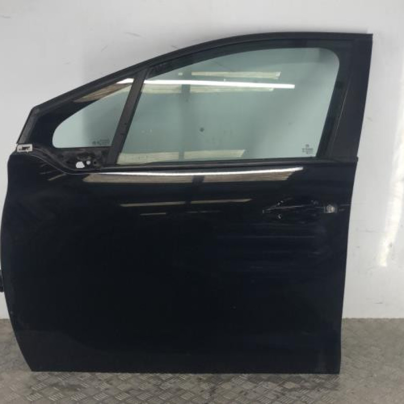 Porte avant gauche PEUGEOT 208 1