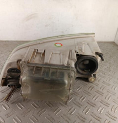 Optique avant principal gauche (feux)(phare) SKODA OCTAVIA 2
