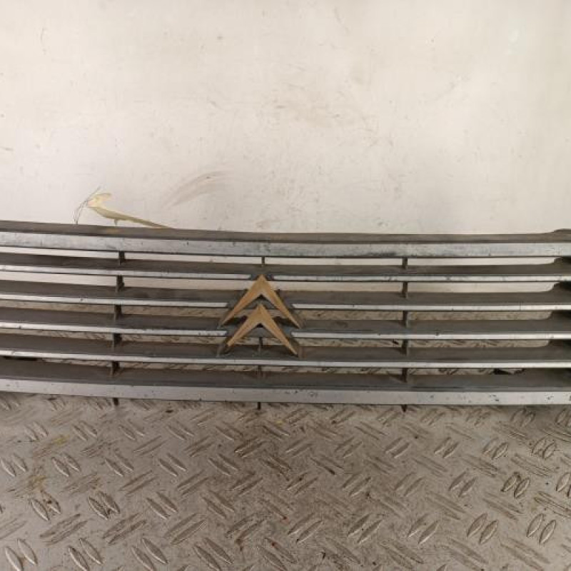 Calandre CITROEN VISA
