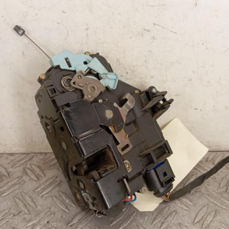 Serrure avant gauche SEAT ALTEA