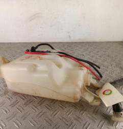Vase de lave glace NISSAN MICRA 3 Photo n°1