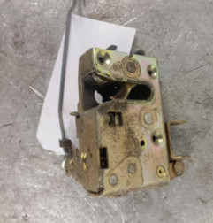 Serrure avant gauche CITROEN SAXO