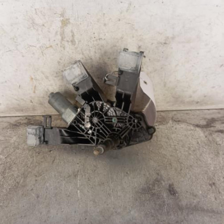 Moteur essuie glace arriere PEUGEOT 308 2 SW Photo n°1