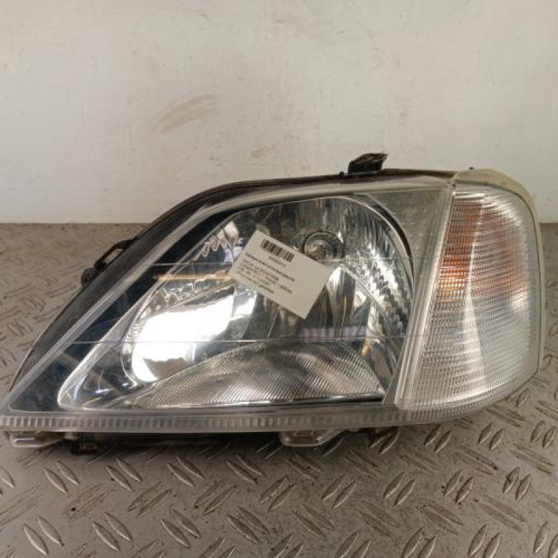 Optique avant principal gauche (feux)(phare) DACIA LOGAN MCV 1