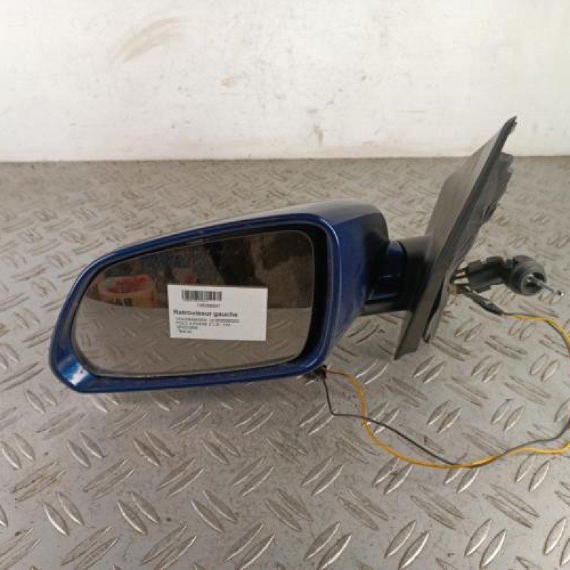 Retroviseur gauche VOLKSWAGEN POLO 4